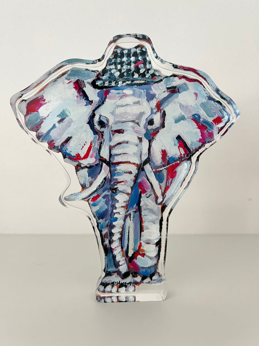 An acrylic tabletop of an Elephant with Bear Bryant hat for University of Alabama college gameday or alumni gifts.