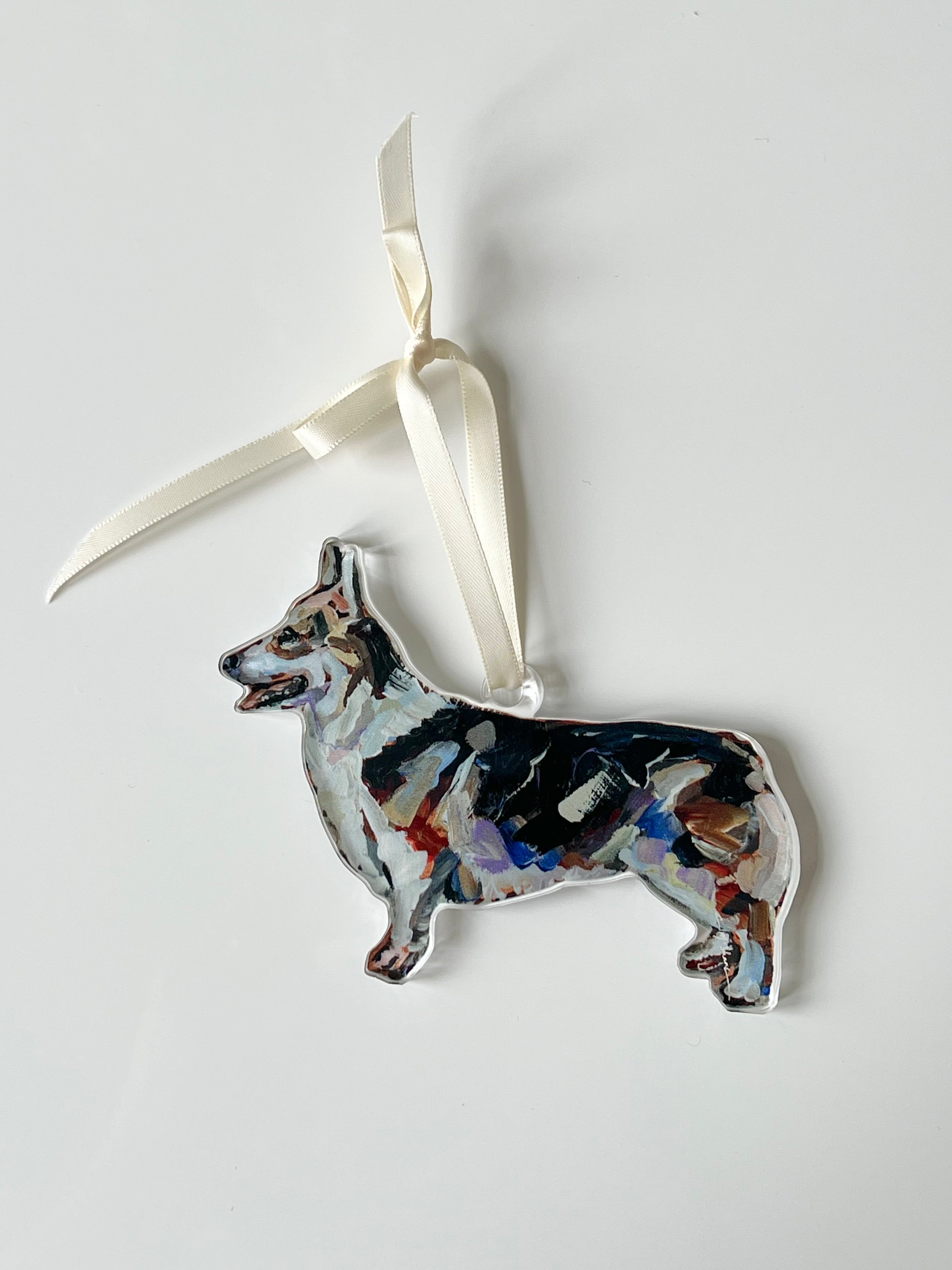 Decorazione Natalizia In Ceramica – Ornamento Rotondo Con Cane Da Pastore Belga E Fiocchi Di Neve