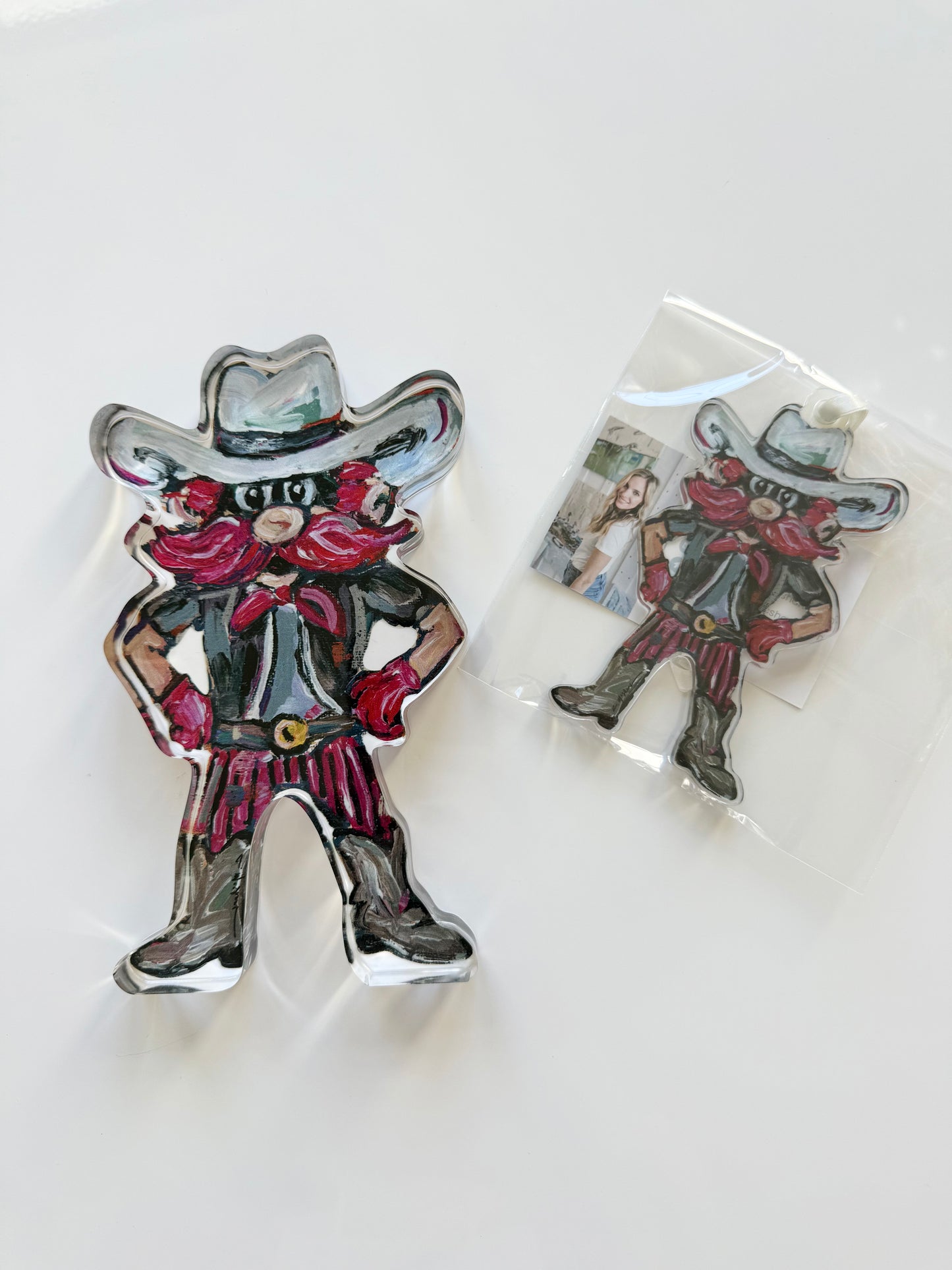 Raid & Rally Acrylic + ornament