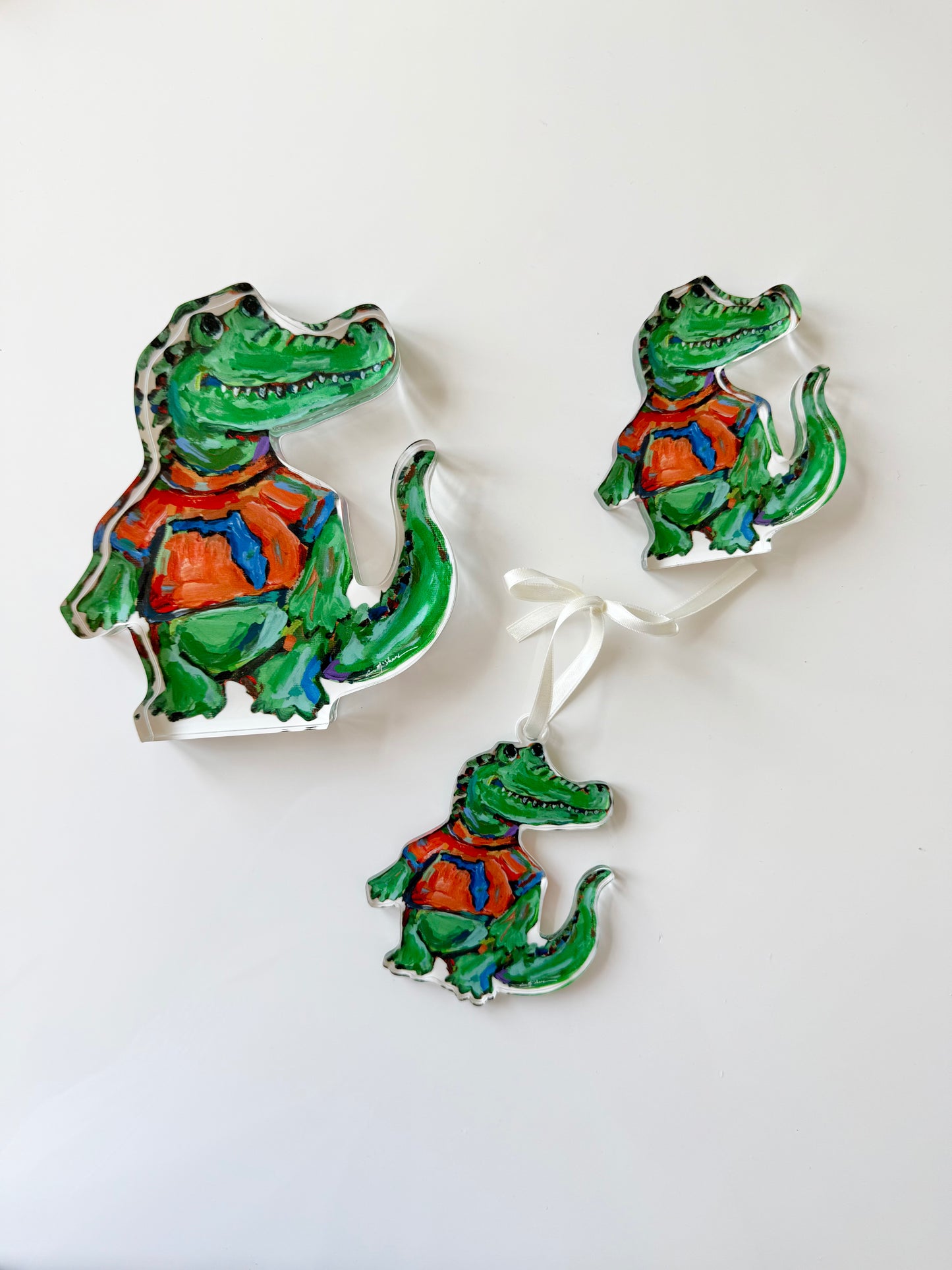 "Gator" acrylic shelfie