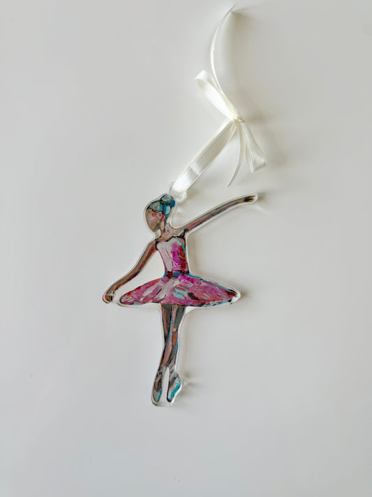 On Pointe Ballerina (Ornament)